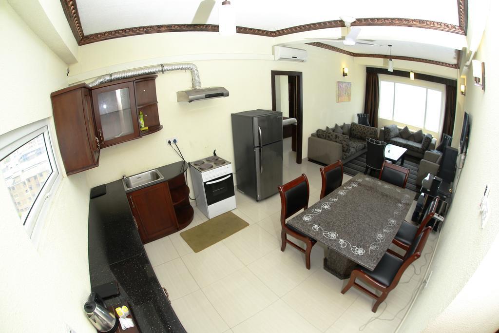 Hotel Sunhill - Kolombo Bagian luar foto
